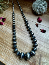 Load image into Gallery viewer, Sterling silver pearls - 24 inch
