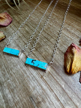 Load image into Gallery viewer, 20-InchSterling Silver &amp; Kingman Bar Turquoise Necklace –
