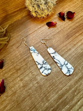 Load image into Gallery viewer, White block white tear drop earrings
