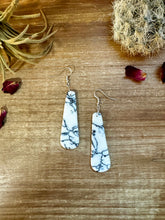 Load image into Gallery viewer, White block white tear drop earrings
