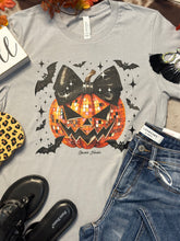 Load image into Gallery viewer, Glitzy Pumpkin Tee
