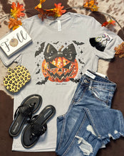 Load image into Gallery viewer, Glitzy Pumpkin Tee
