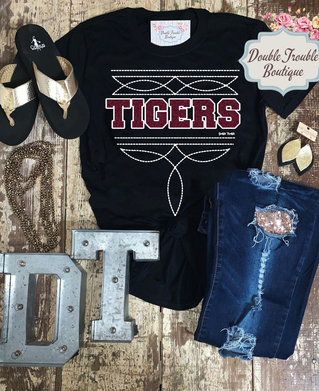 BOOT STITCH & GLITTER -SPIRIT TEE