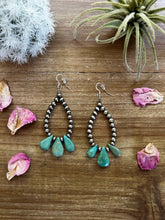 Load image into Gallery viewer, Teardrop turquoise and Sterling Silvers Pearls earrings
