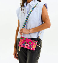 Load image into Gallery viewer, IVY UPTOWN CROSSBODY
