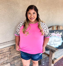 Load image into Gallery viewer, Pretty In Pink Leopard Top
