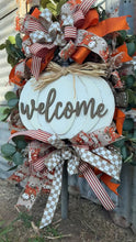 Load and play video in Gallery viewer, Welcome Pumpkin Super Lux Fall Wreath
